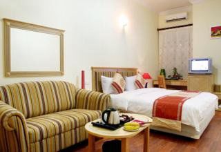 Moon View Hotel - 65 Cua Bac - By Bay Luxury Hanoi Bagian luar foto